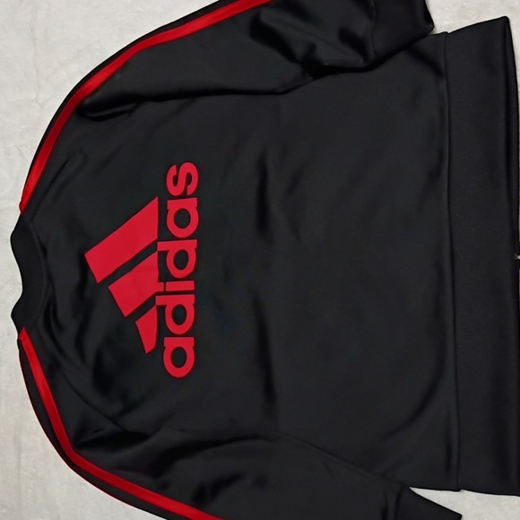 Adidas Black and Red Athletic Set Kids Size 7 - Picture 4 of 8